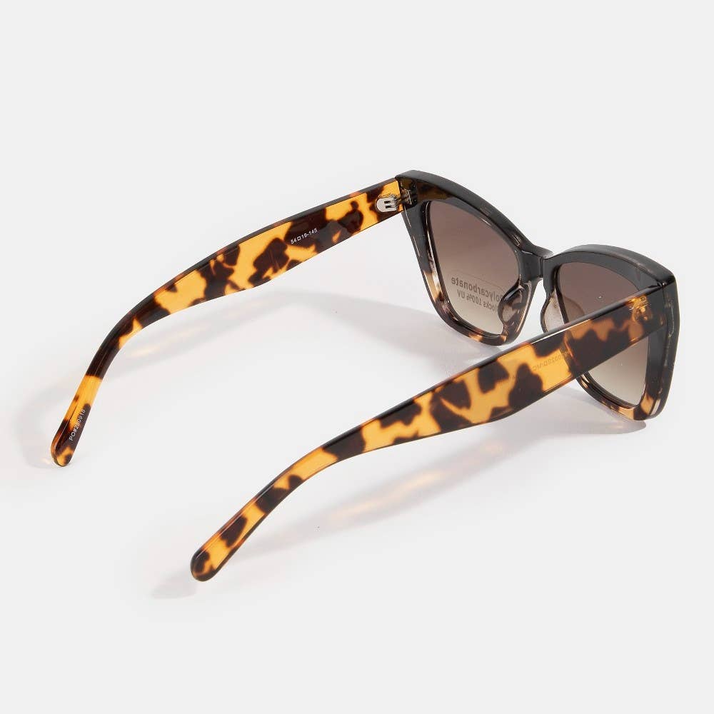 Oversized Cat Eye Tortoise Shell Frame Sunglasses - Assorted Colors