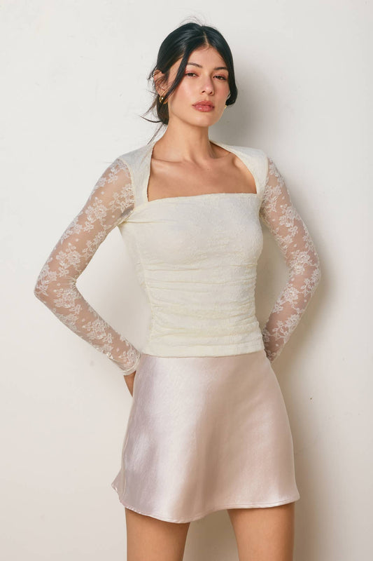 Lace Queen Anne Ruched Long Sleeve Top - Ivory