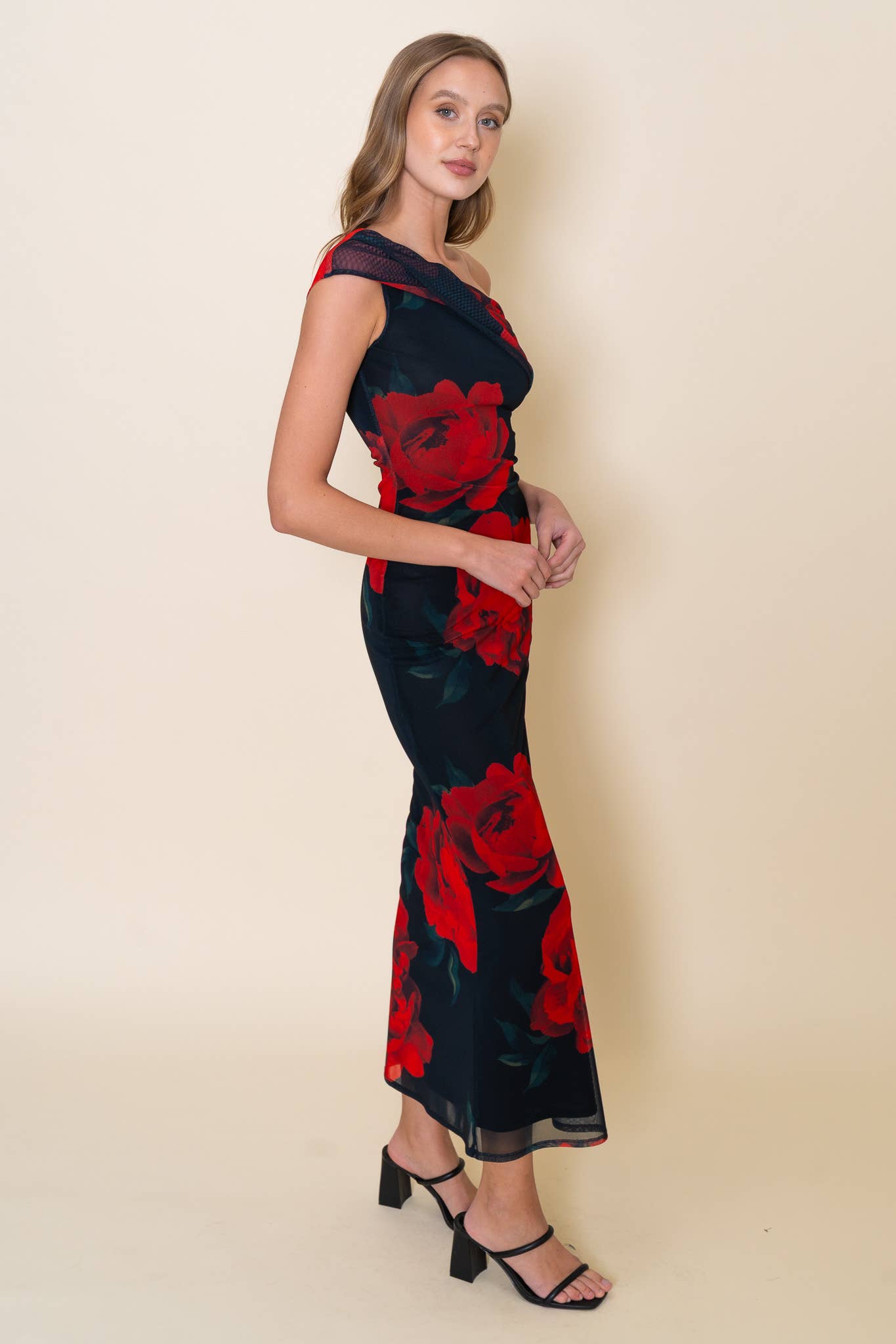 Chic Rose Cascade Maxi Dress