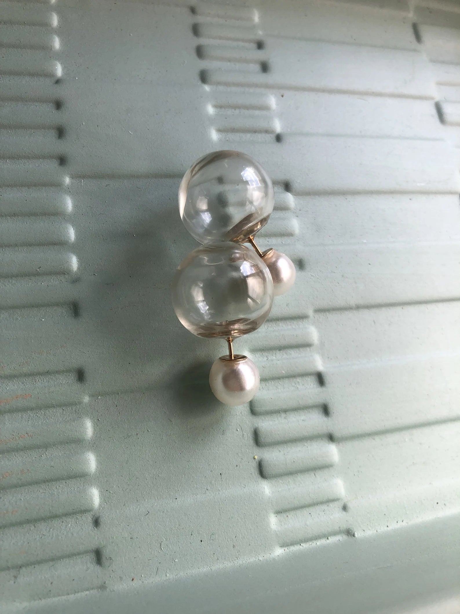 Pearl/Glass Bubble Reversible Stud
