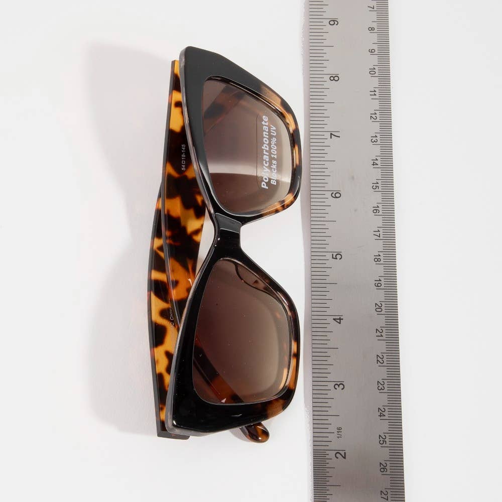 Oversized Cat Eye Tortoise Shell Frame Sunglasses - Assorted Colors