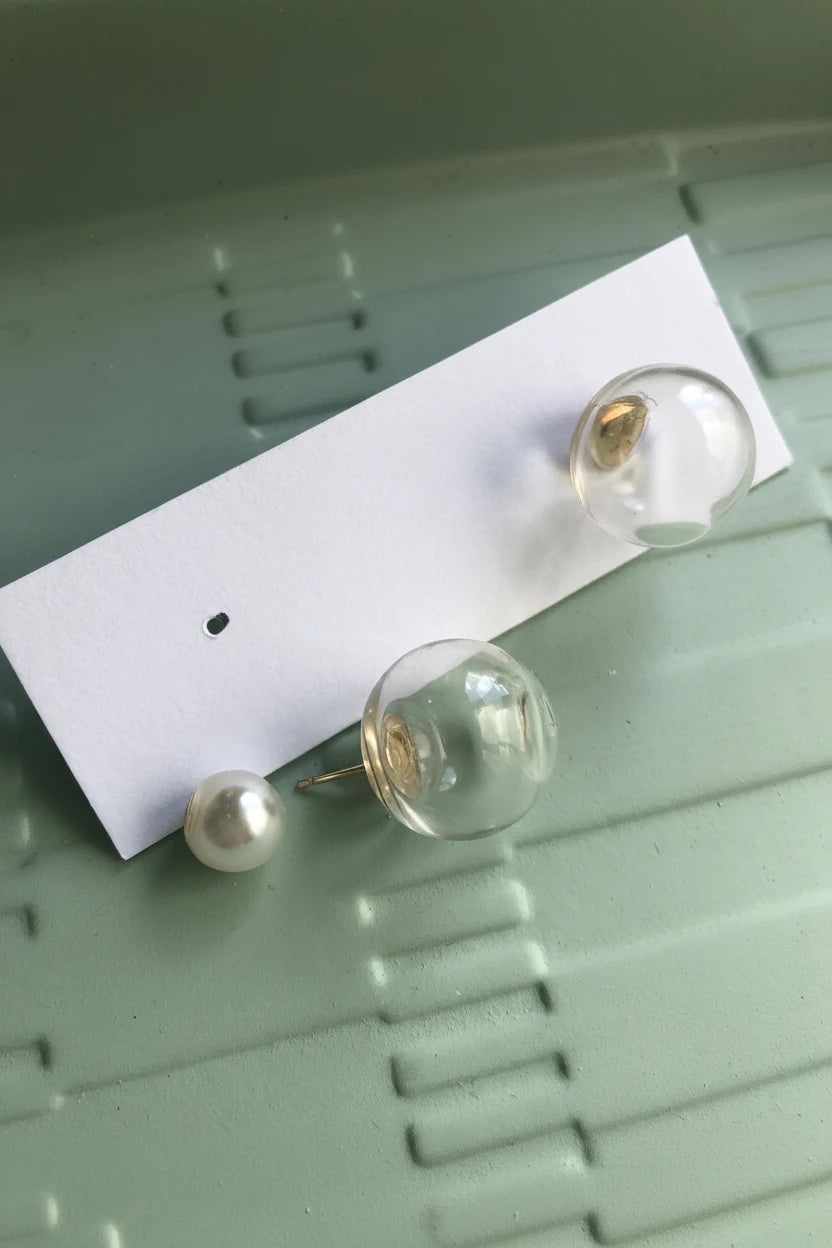 Pearl/Glass Bubble Reversible Stud
