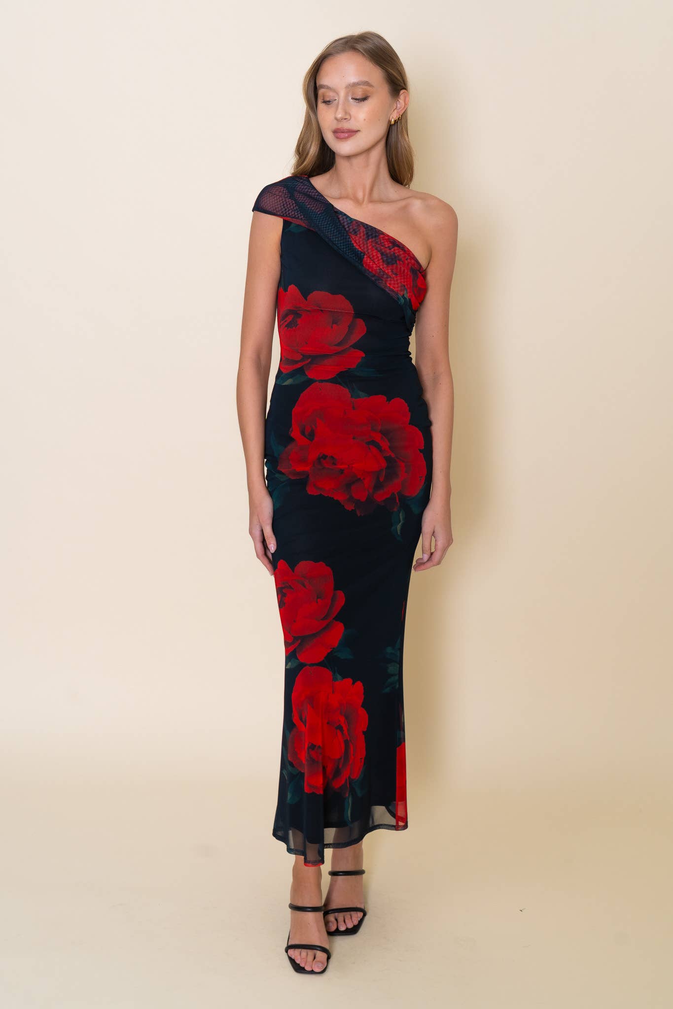 Chic Rose Cascade Maxi Dress